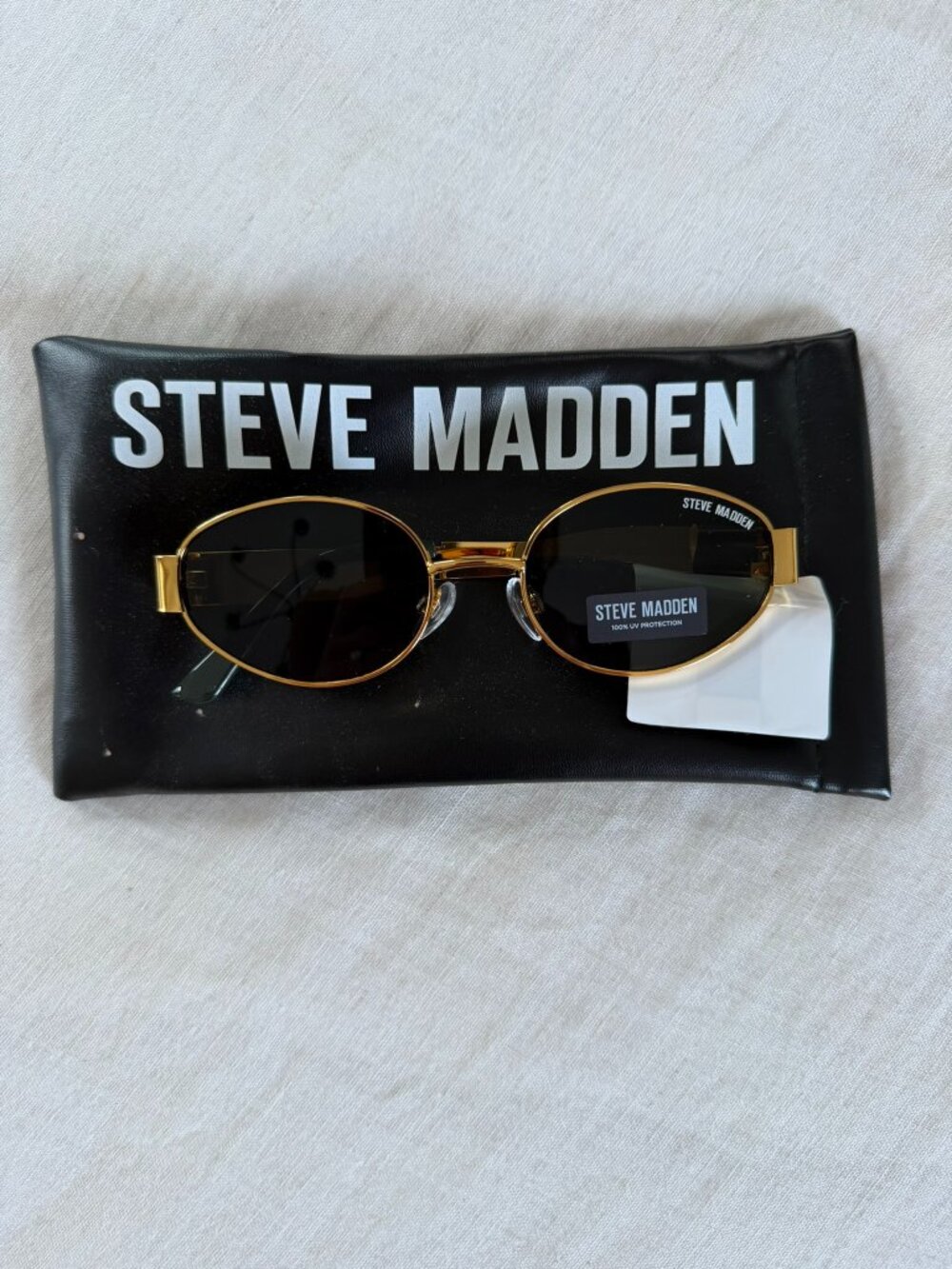 Steve Madden Mystie Sunglasses Women Gold frame Green oval lens NWT